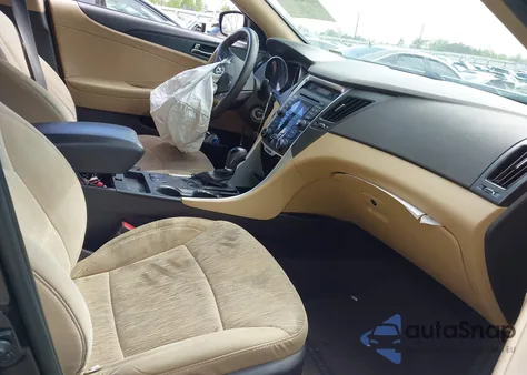 2013 Hyundai Sonata Gls z USA, uszkodzony, nr VIN 5NPEB4AC4DH758576